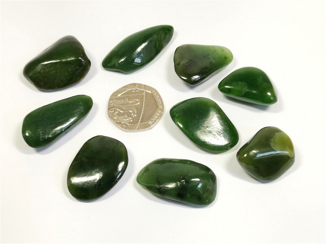 1 JADE Green Nephrite Tumbled Stone Crystal Healing Stone Size Medium 